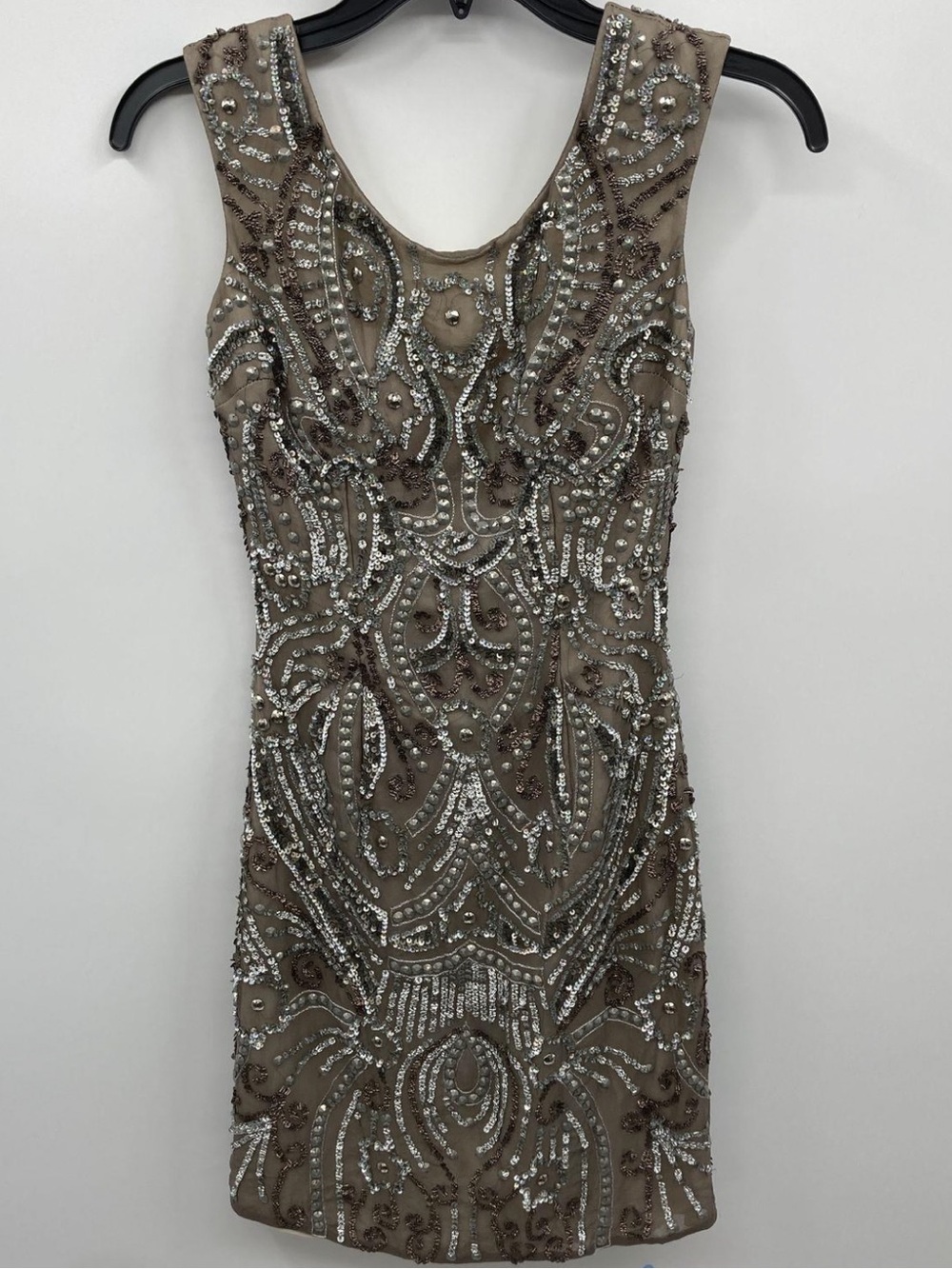 Shail K 100% Silk Beaded Sequin Cocktail Dress Women’s Size 2 Beige